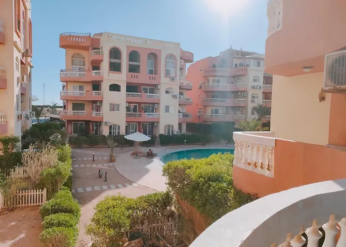 Super Deluxe With 3 Bed Apartment *