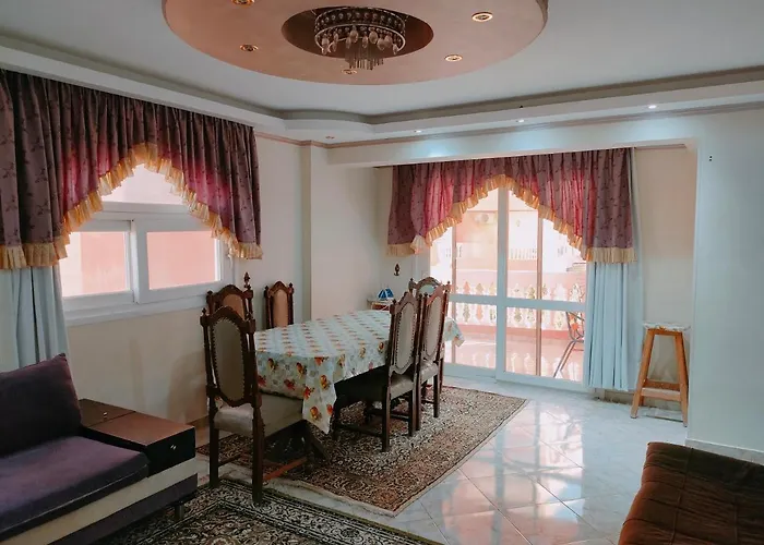 Super Deluxe With 3 Bed Apartment *