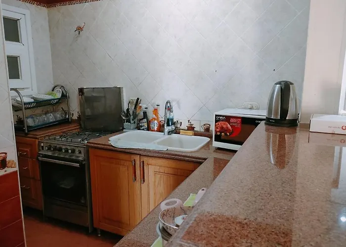 Super Deluxe With 3 Bed Apartment *